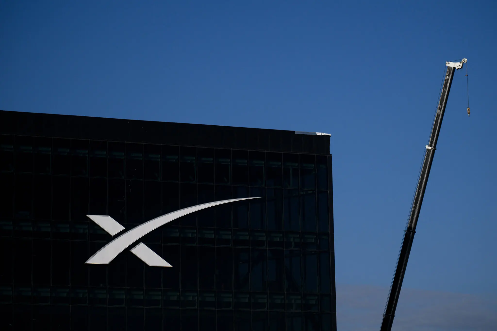 Трудова рада США відступає у справі проти SpaceX: перемога Маска й сигнал для бізнесу